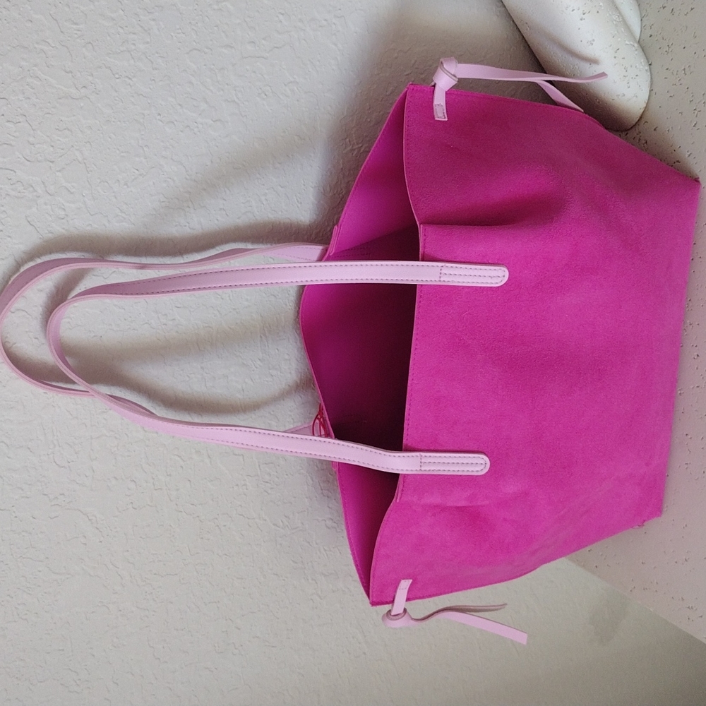 Juicy Couture tote - Picture 10 of 17